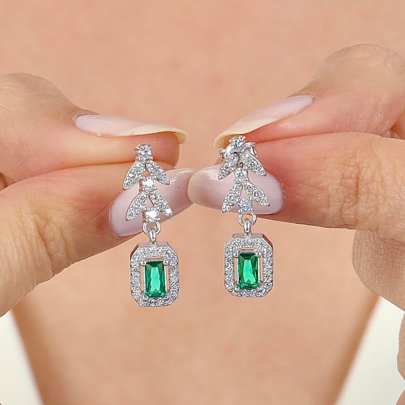 Pırlanta Montür Emerald Buketi Sentetik ZÜmrüt Gümüş Küpe