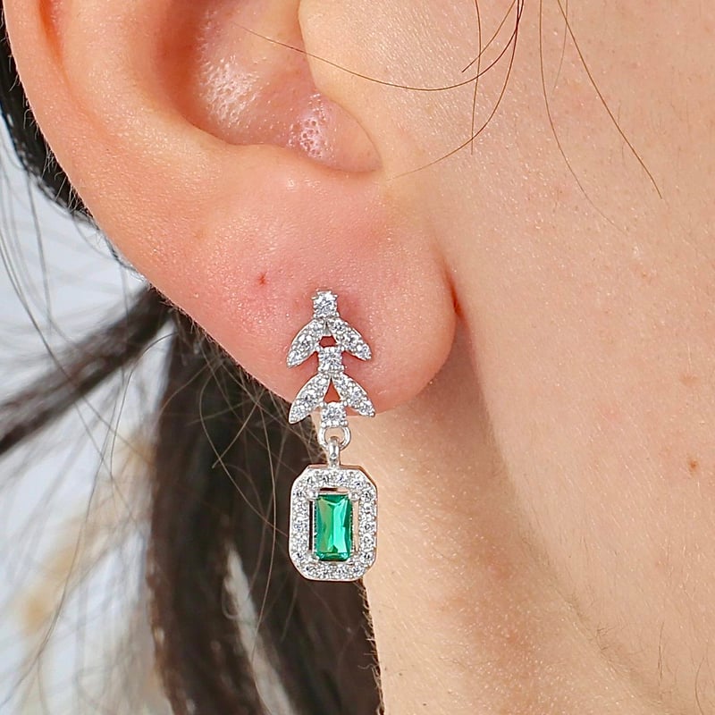 Pırlanta Montür Emerald Buketi Sentetik ZÜmrüt Gümüş Küpe
