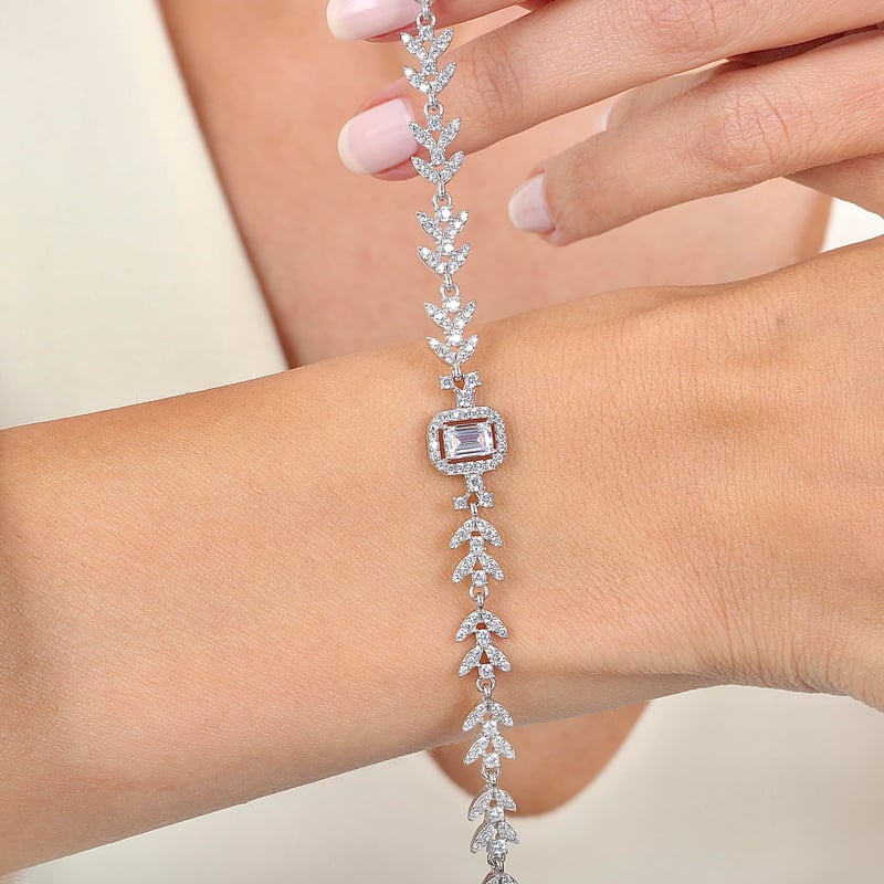 Pırlanta Montür Emerald Rüyası Su Yolu Gümüş Bileklik