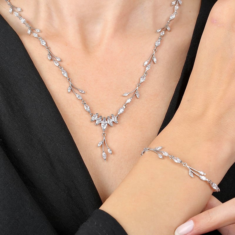 Pırlanta Montür Full Taşlı Mutluluk Masalı Gümüş Su Yolu Set