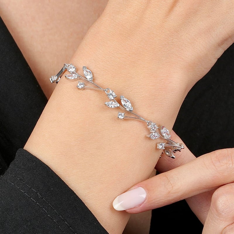 Pırlanta Montür Full Taşlı Sevgi Buketi Gümüş Su Yolu Set