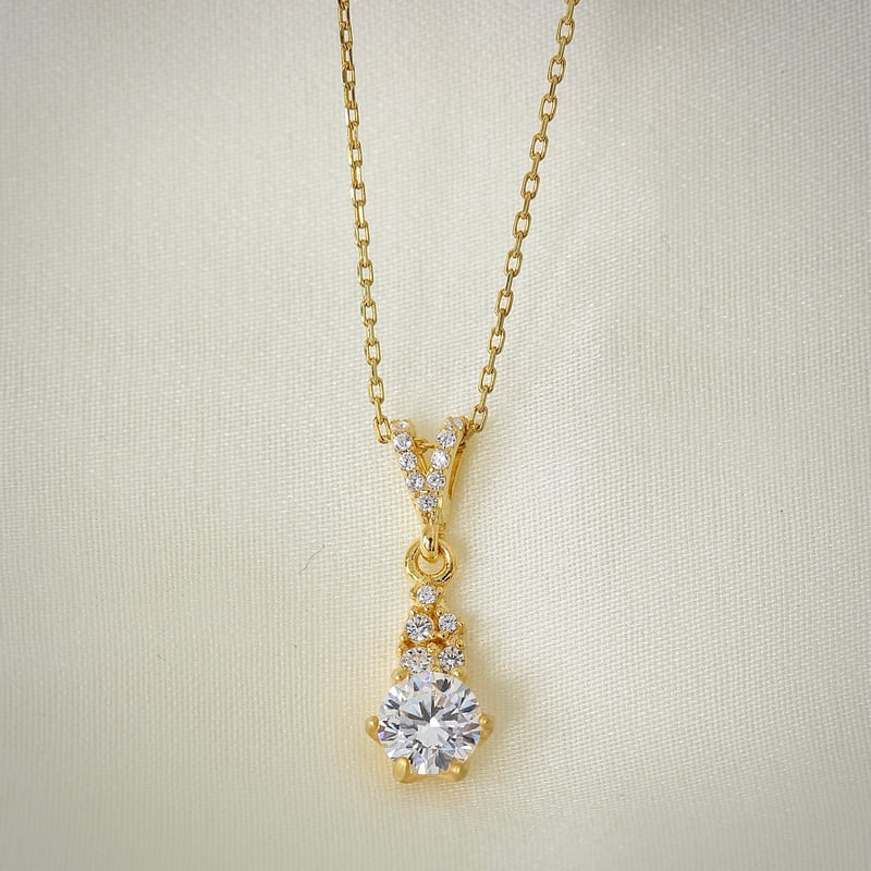 Pırlanta Montür Gold Renk Prenses Masalı Gümüş Kolye