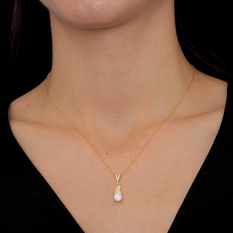 Pırlanta Montür Gold Renk Prensesin Düşü Gümüş Kolye