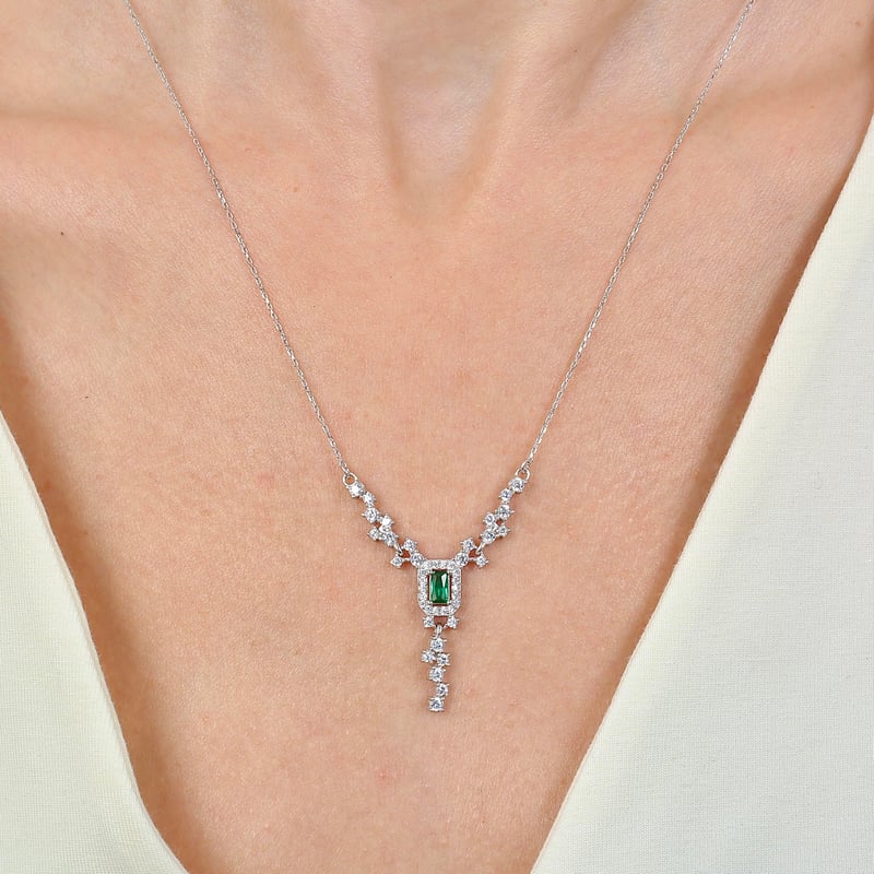 Pırlanta Montür Işıltılı Emerald Sentetik Zümrüt Üçlü Gümüş Set