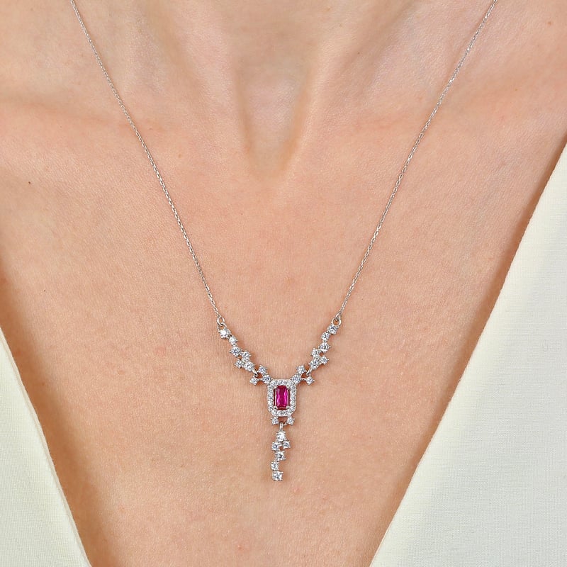 Pırlanta Montür Işıltılı Emerald Sentetik Yakut Üçlü Gümüş Set