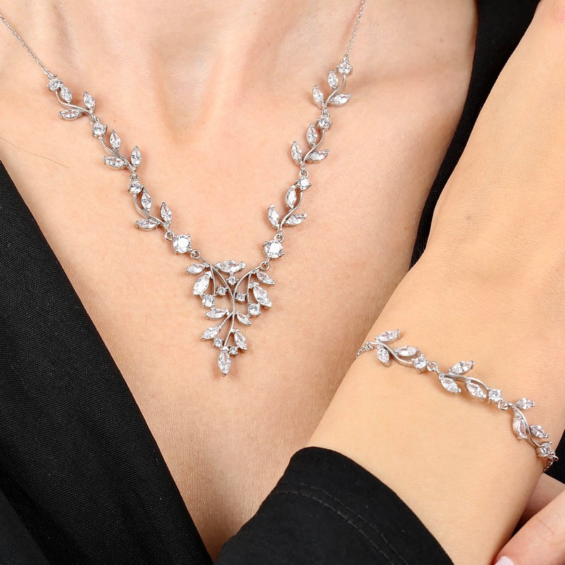 Pırlanta Montür Masal Bestesi Gümüş Su Yolu Set