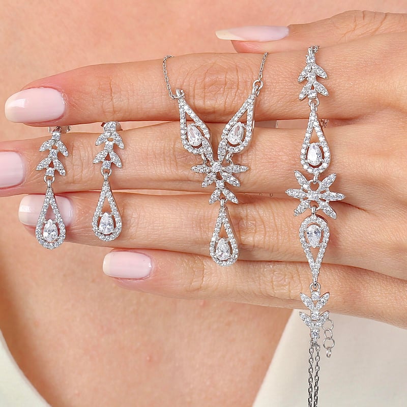 Pırlanta Montür Mini Tutkulu Damlalar Gümüş Üçlü Set