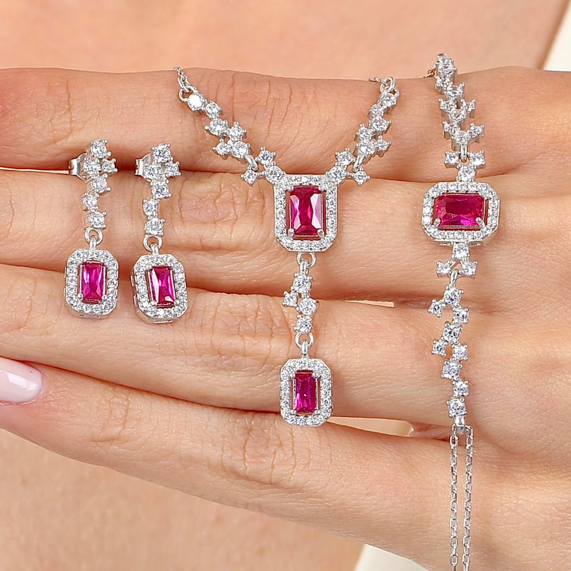 Pırlanta Montür Mutluluk Işıltısı Sentetik Yakut Gümüş Üçlü Set