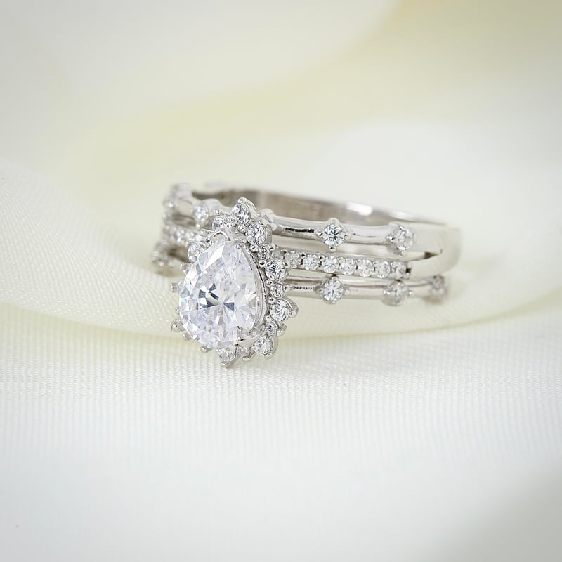 Pırlanta Montür Prenses Işıltısı Tween Gümüş Yüzük