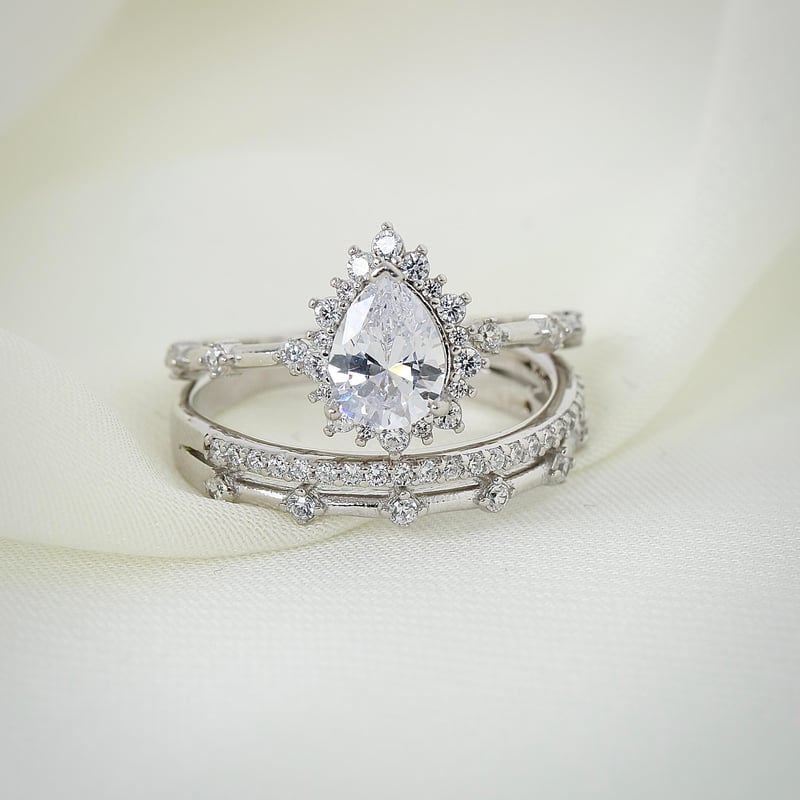 Pırlanta Montür Prenses Işıltısı Tween Gümüş Yüzük