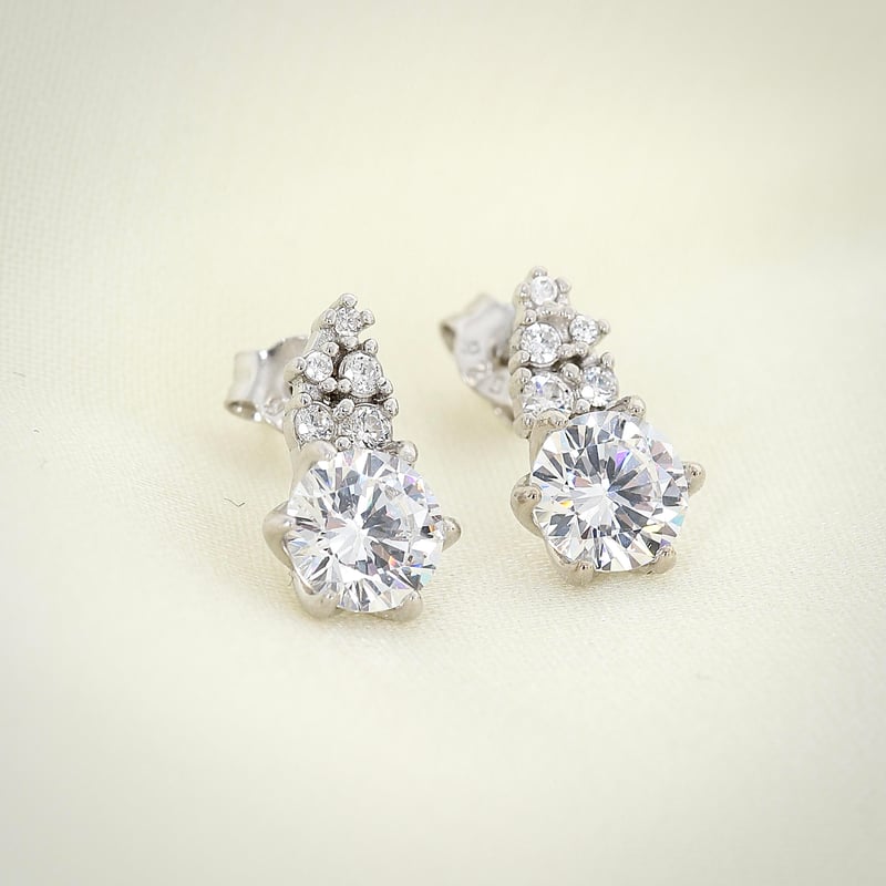 Pırlanta Montür Prenses Masalı Gümüş Küpe