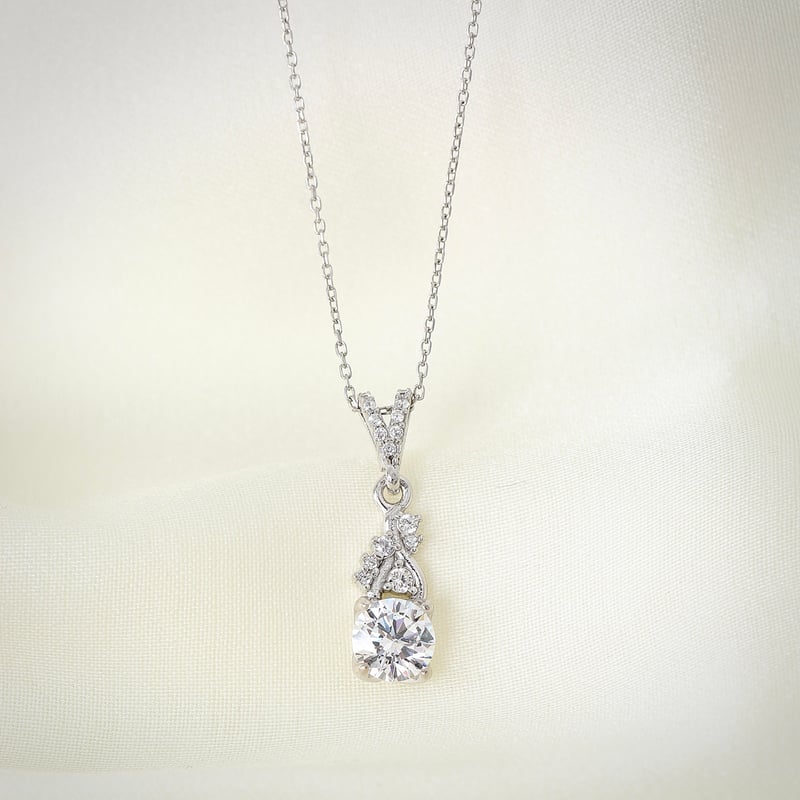 Pırlanta Montür Prensesin Düşü Gümüş Kolye