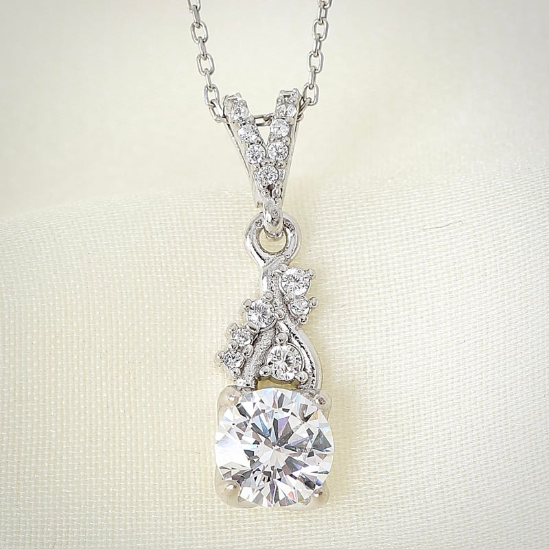 Pırlanta Montür Prensesin Düşü Gümüş Kolye