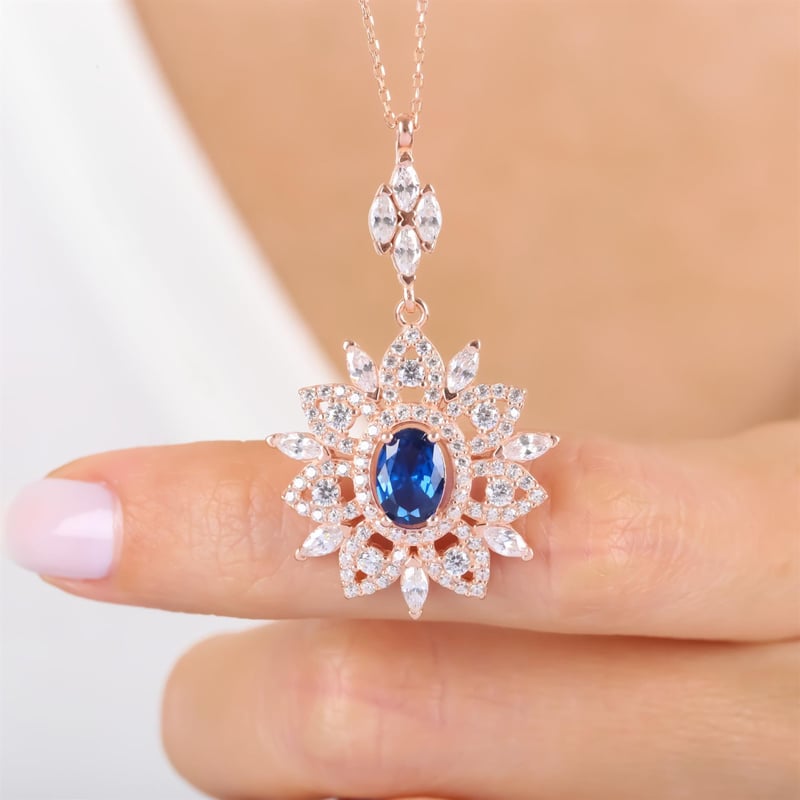 pirlanta-montur-sentetik-safir-kralice-7a89d9.jpg