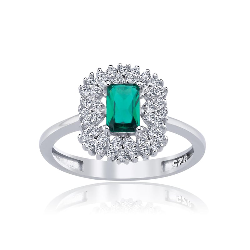 Pırlanta Montür Sentetik Zümrüt Efsunu Gümüş Yüzük