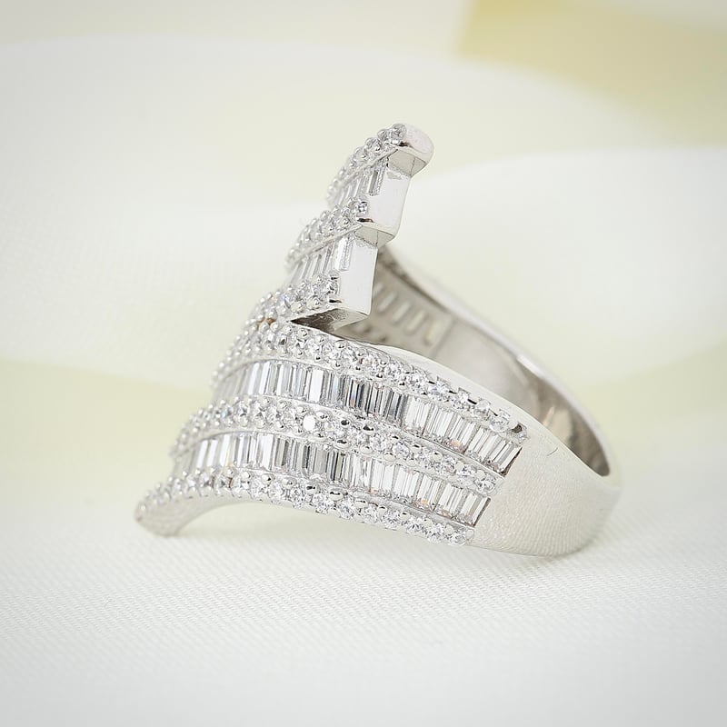 Pırlanta Montür Tutku Düğümü Sarmal Gümüş Yüzük