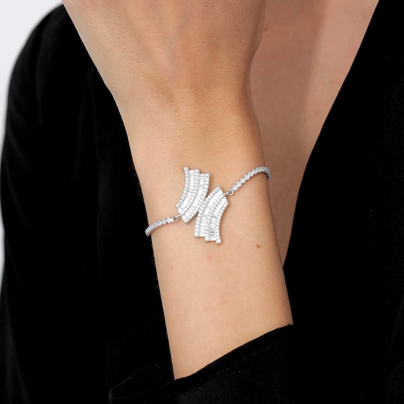 Pırlanta Montür Tutku Düğümü Sarmal Gümüş Bileklik