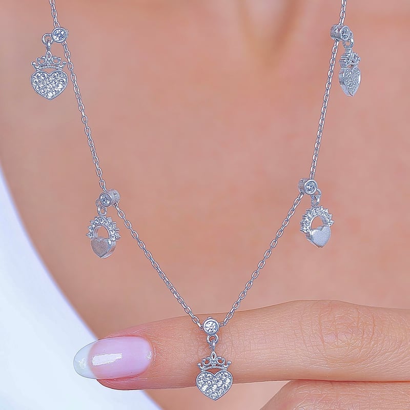 Sevgi Dansı Choker Gümüş Şans Kolye