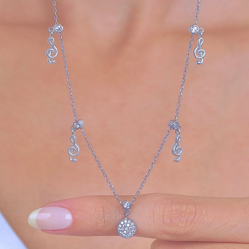 Sol Anahtarı Choker Gümüş Şans Kolye