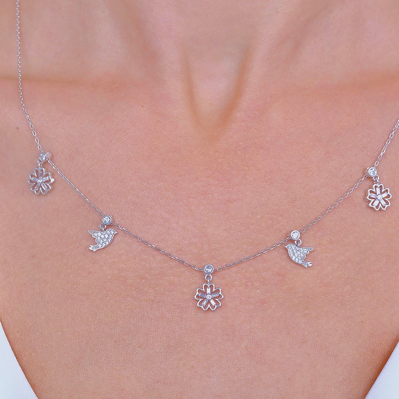 Yonca Bahçesi Choker Gümüş Şans Kolye
