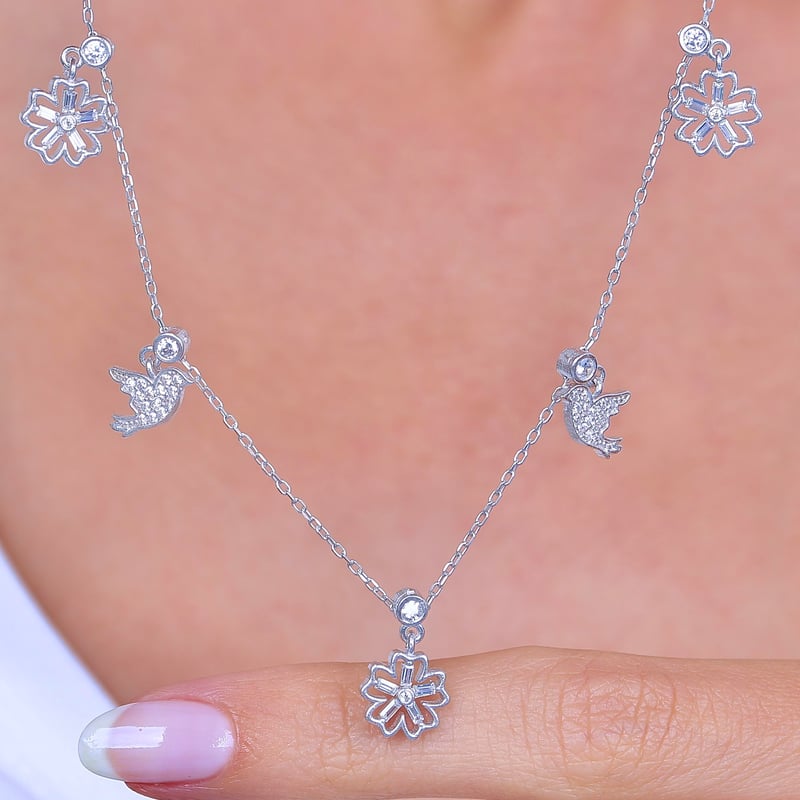 Yonca Bahçesi Choker Gümüş Şans Kolye