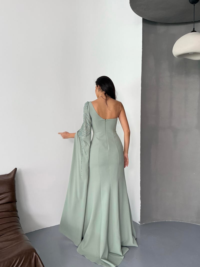 Tek Omuz Detay Taşlı Krep Şık Abiye Elbise - Mint Yeşili