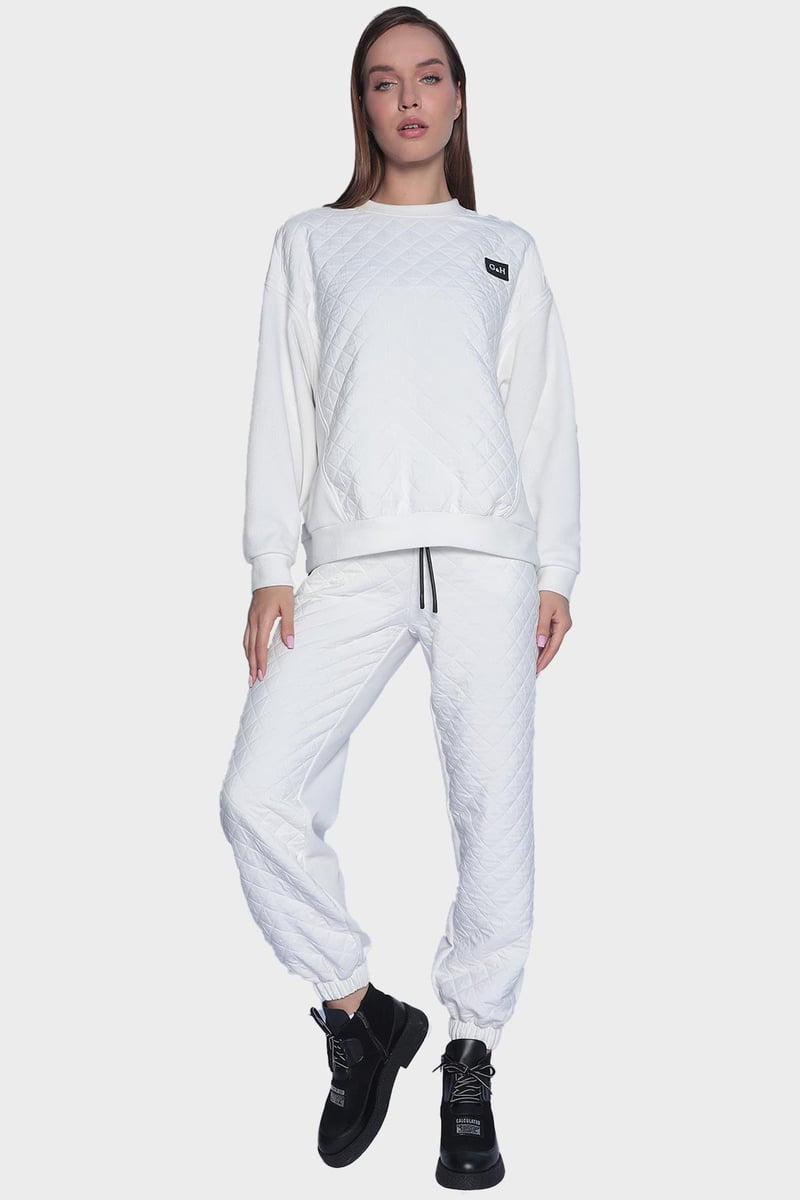 Kadın spor tarz kapitone sweatshirt ve eşofman altı takım - Beyaz