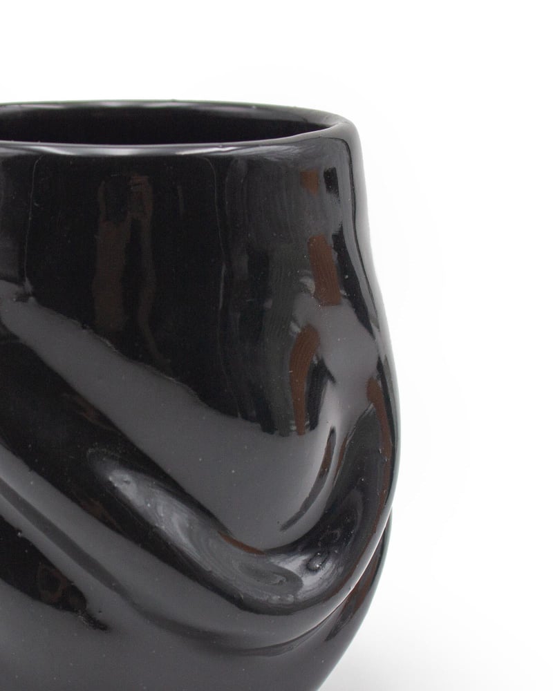 Solidified ''Interference'' Black Porcelain Cup