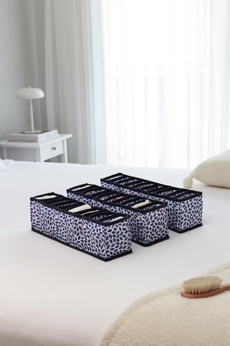Rek Home 3'lü Set Yaprak Lacivert 10 Bölmeli Dolap Çekmece İçi Akordiyon Tipi Katlanır Çamaşır Düzenleyici Organizer