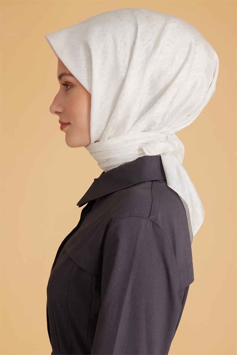 {URUNSEO_TITLE} | BELLI | Belli Fresh Eşarp | BELLİ FRESH MONOGRAM E. 1 - 72