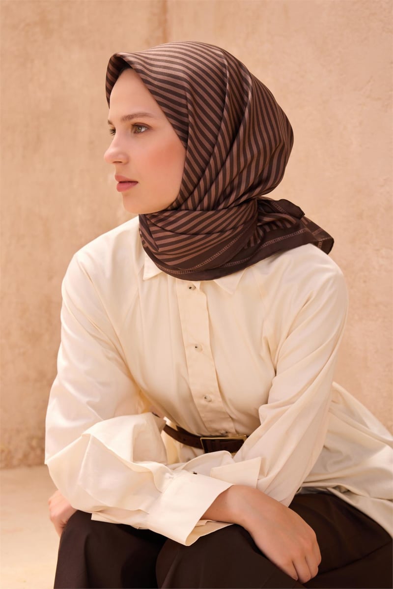{URUNSEO_TITLE} | BELLI | BELLİ İPEK EŞARP | BELLİ SAF İPEK EŞARP 4115D (S) - 83