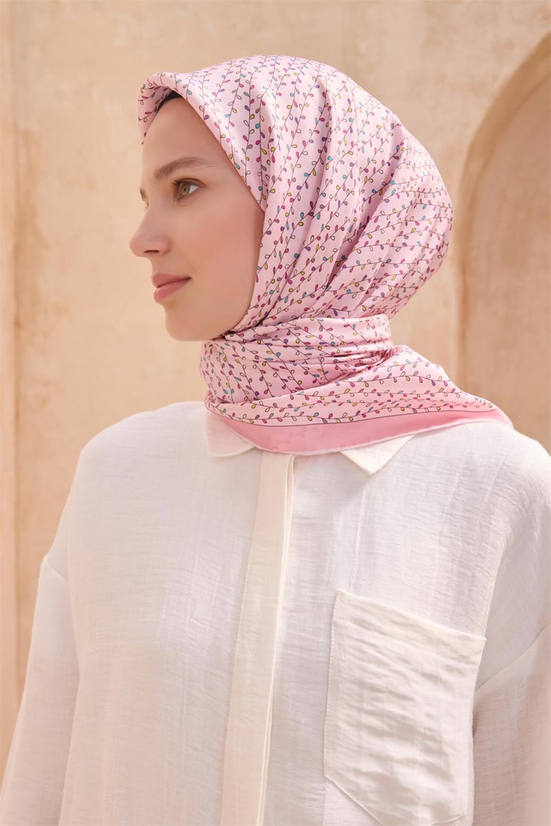 {URUNSEO_TITLE} | BELLI | BELLİ İPEK EŞARP | BELLİ SAF İPEK EŞARP 4128D (S) - 81