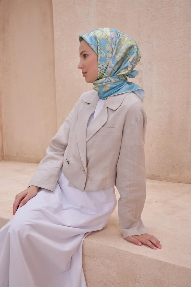 {URUNSEO_TITLE} | BELLI | BELLİ İPEK EŞARP | BELLİ SAF İPEK EŞARP 4114D (S) - 31