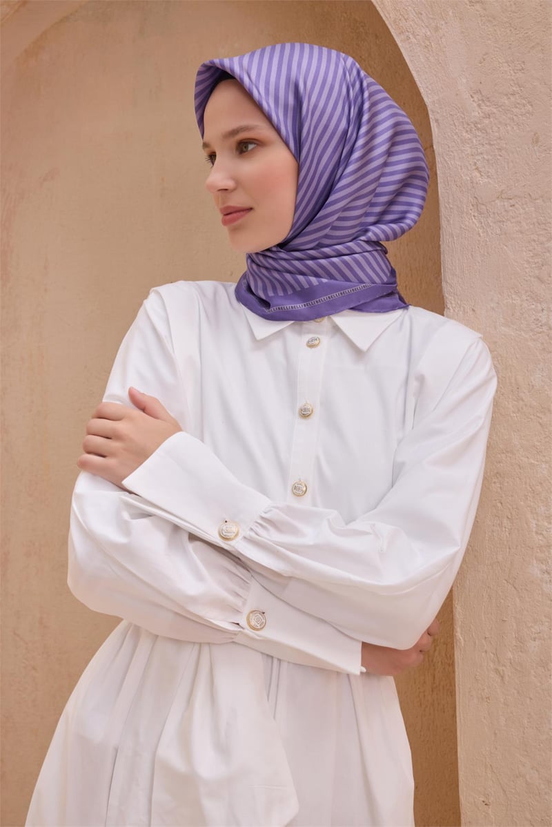 {URUNSEO_TITLE} | BELLI | BELLİ İPEK EŞARP | BELLİ SAF İPEK EŞARP 4115D (S) - 92