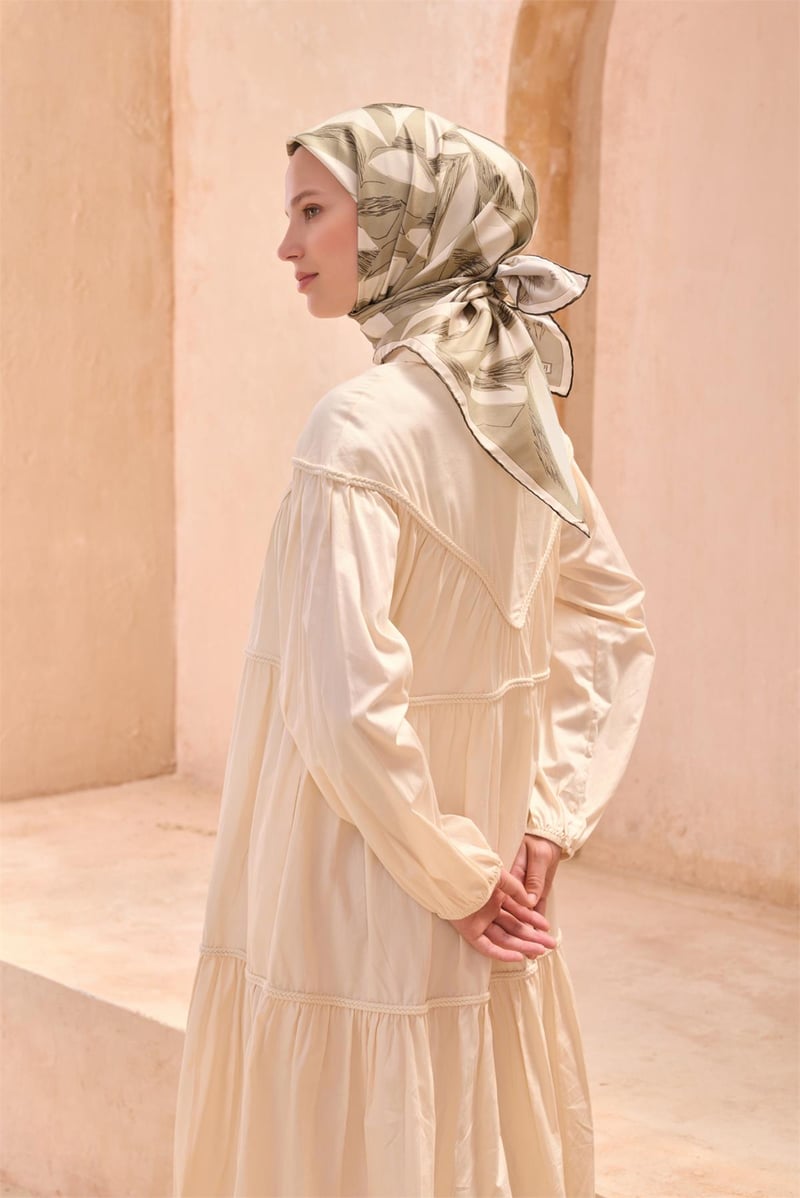 {URUNSEO_TITLE} | BELLI | BELLİ İPEK EŞARP | BELLİ SAF İPEK EŞARP 4123D (S) - 39