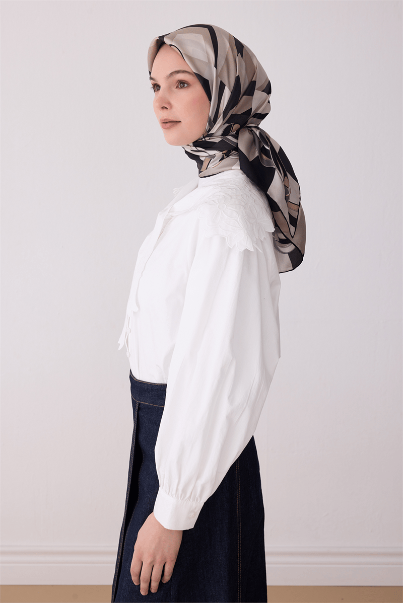 Bej Obje Desen %100 Twill İpek Eşarp 4300-85