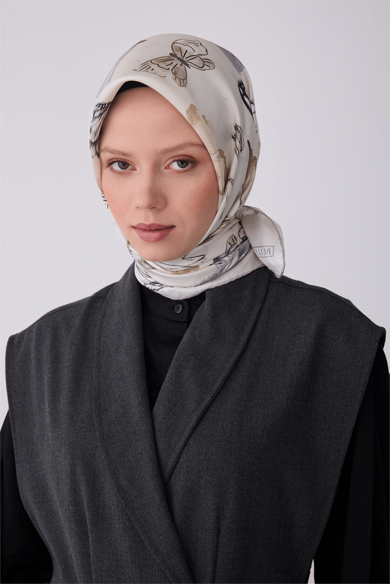 Belli Bej Obje Desen %100 Twill İpek Eşarp 4329-82
