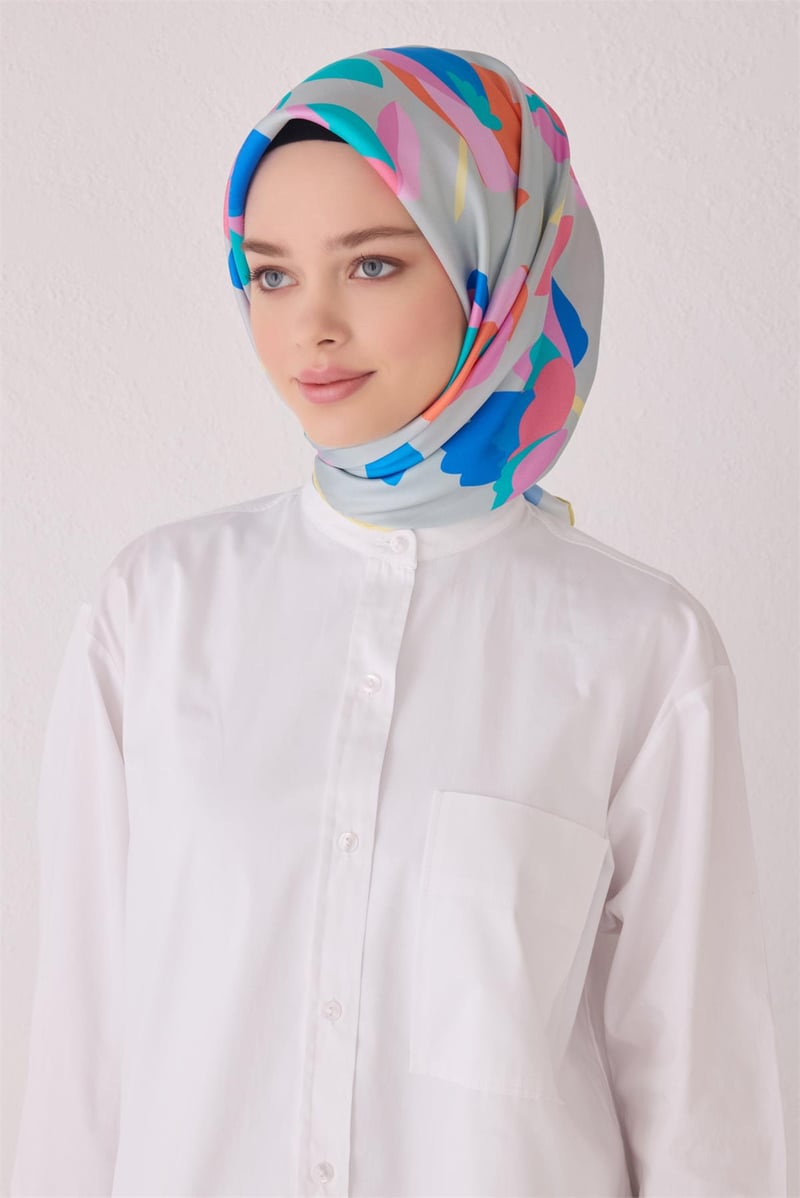 {URUNSEO_TITLE} | BELLI | BELLİ İPEK EŞARP | BELLİ SAF İPEK EŞARP 4040D (T) - 82