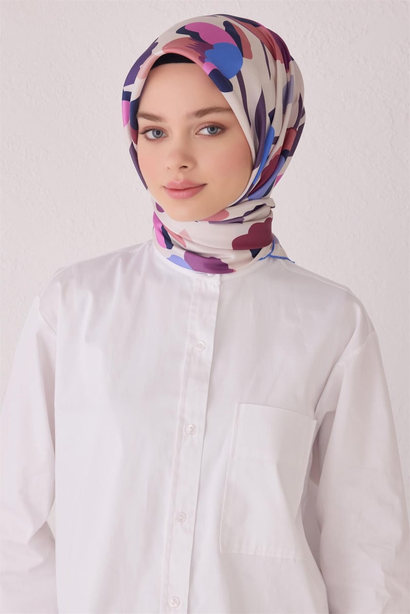 {URUNSEO_TITLE} | BELLI | BELLİ İPEK EŞARP | BELLİ SAF İPEK EŞARP 4040D (T) - 06