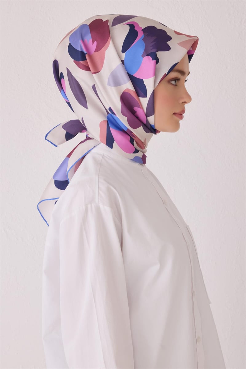 {URUNSEO_TITLE} | BELLI | BELLİ İPEK EŞARP | BELLİ SAF İPEK EŞARP 4040D (T) - 06
