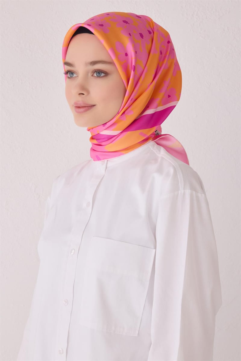 {URUNSEO_TITLE} | BELLI | BELLİ İPEK EŞARP | BELLİ SAF İPEK EŞARP 4044D (T) - 38