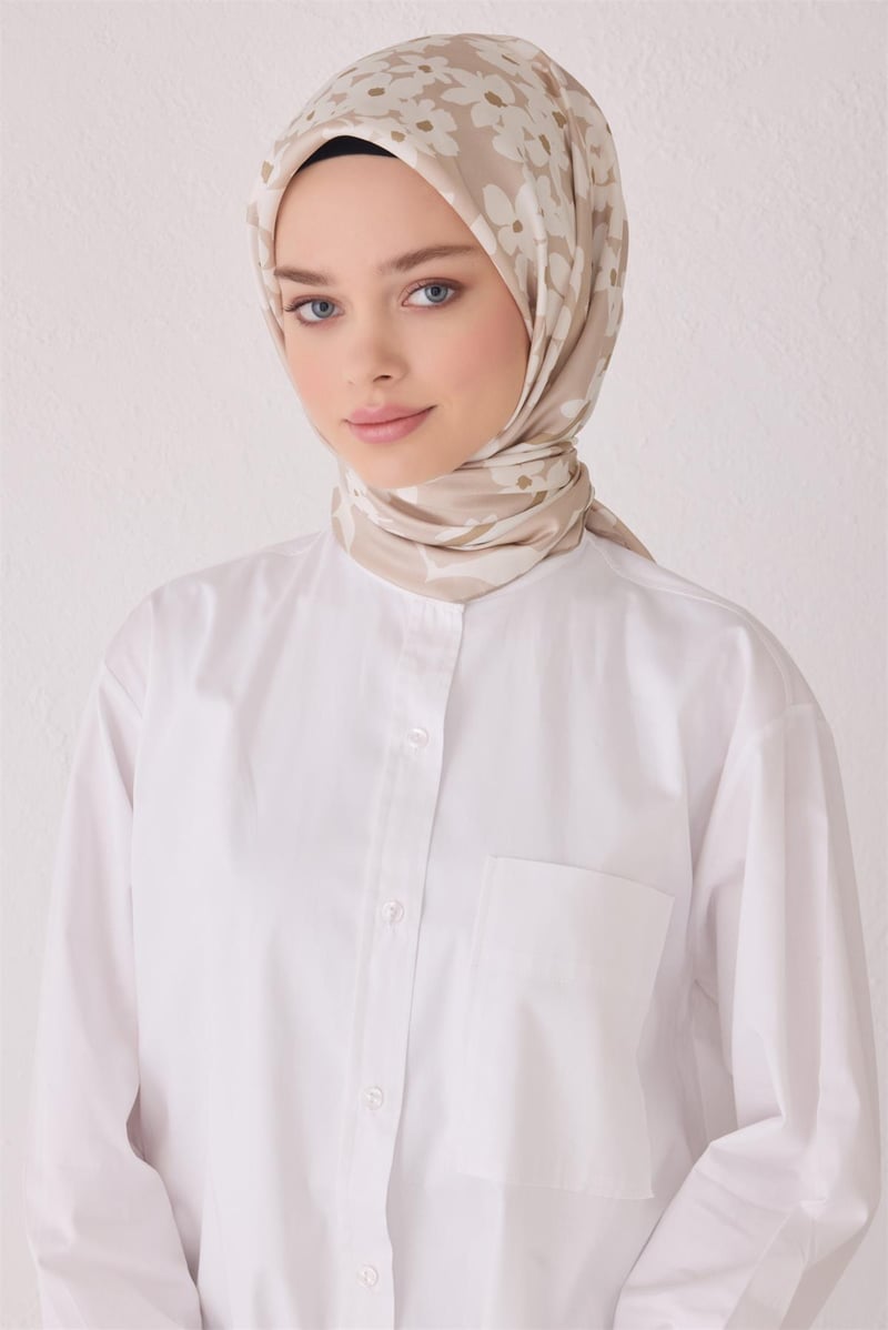 {URUNSEO_TITLE} | BELLI | BELLİ İPEK EŞARP | BELLİ SAF İPEK EŞARP 4044D (T) - 85