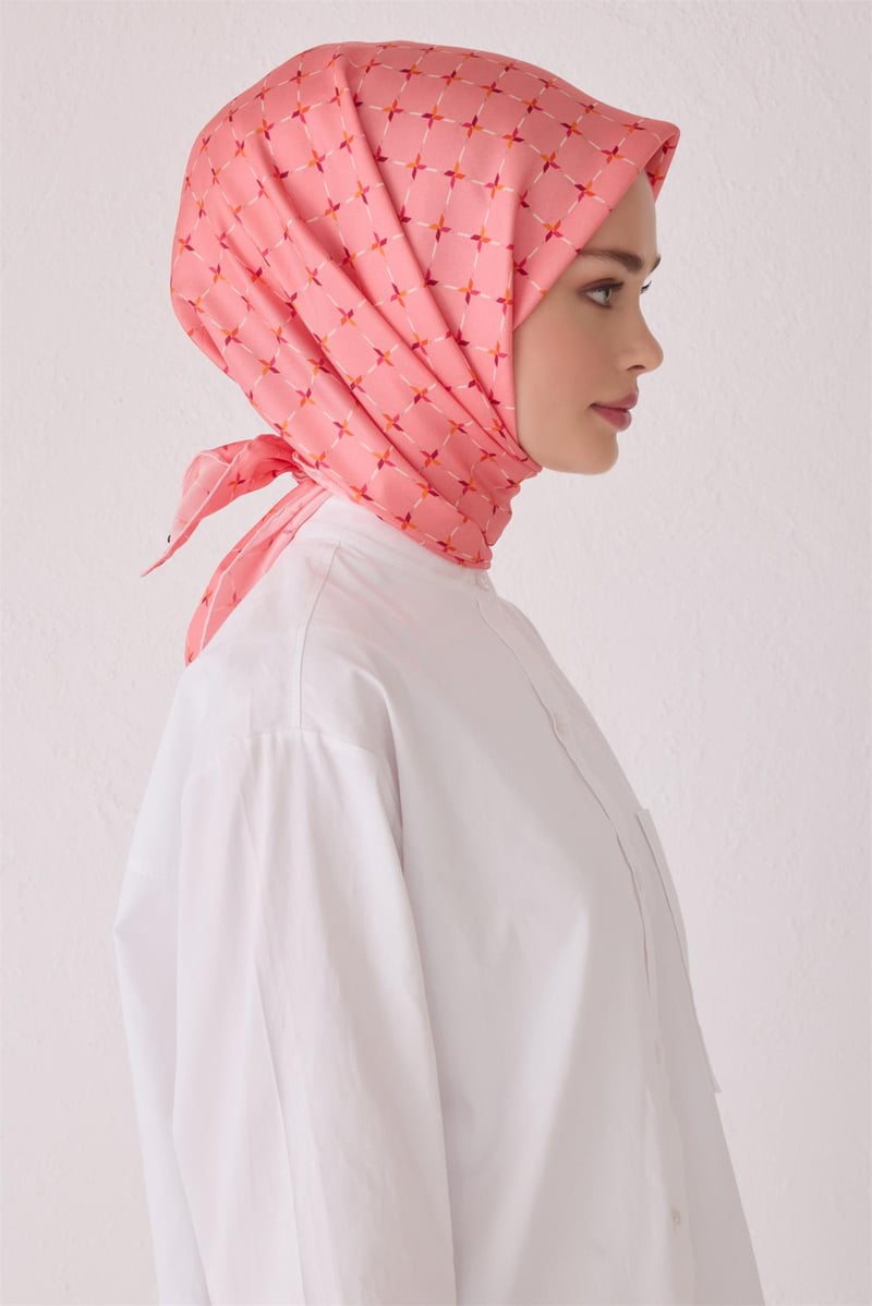 {URUNSEO_TITLE} | BELLI | BELLİ İPEK EŞARP | BELLİ SAF İPEK EŞARP 4048D (T) - 31