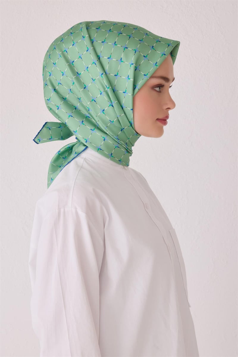 {URUNSEO_TITLE} | BELLI | BELLİ İPEK EŞARP | BELLİ SAF İPEK EŞARP 4048D (T) - 53
