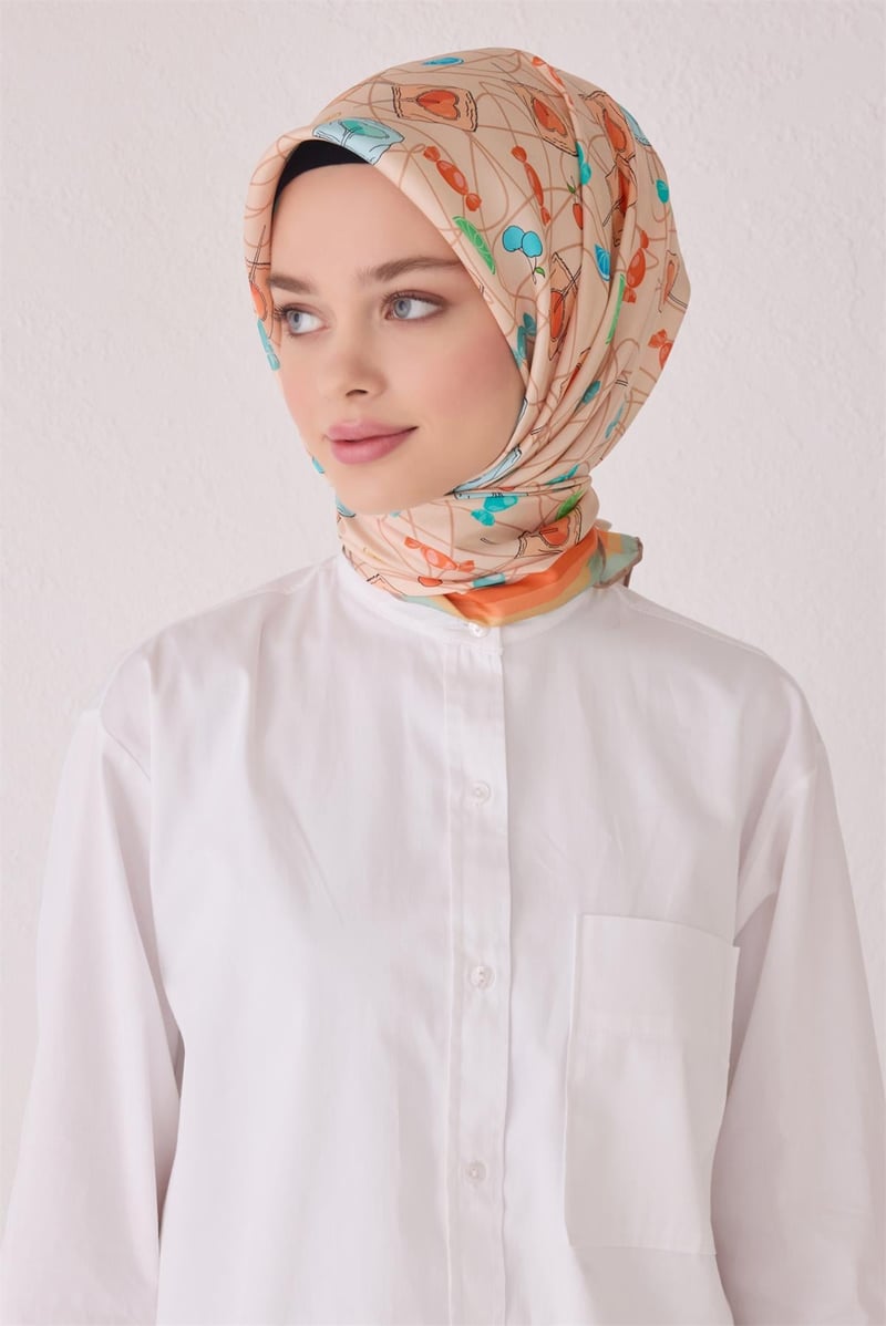 {URUNSEO_TITLE} | BELLI | BELLİ İPEK EŞARP | BELLİ SAF İPEK EŞARP 4050D (T) - 06