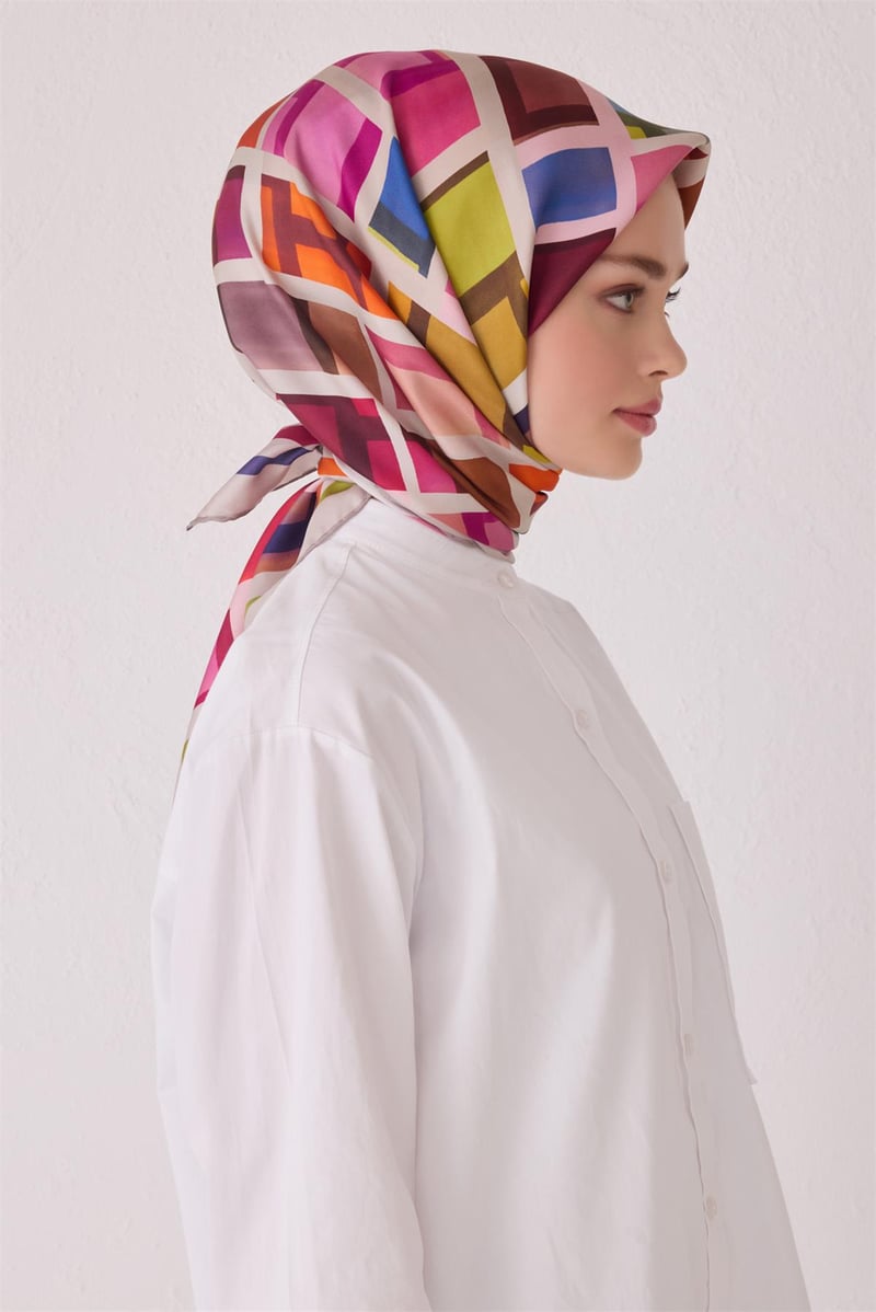 {URUNSEO_TITLE} | BELLI | BELLİ İPEK EŞARP | BELLİ SAF İPEK EŞARP 4051D (T) - 06