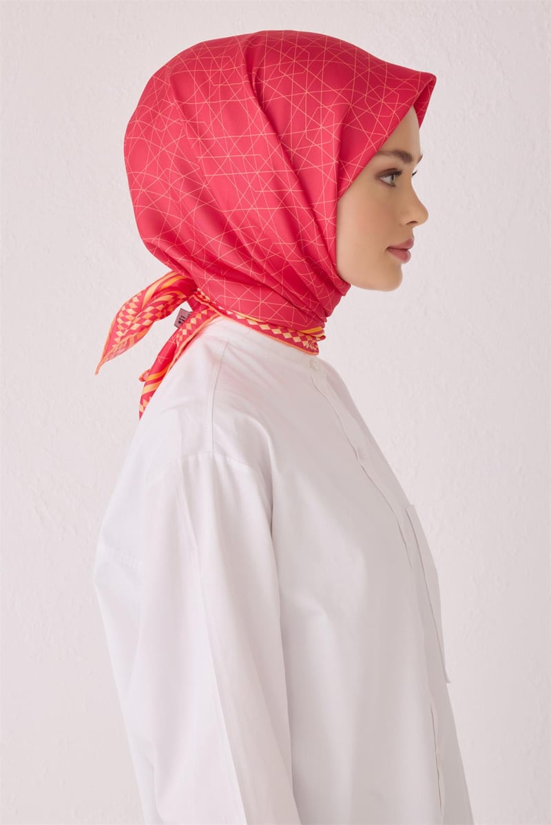 {URUNSEO_TITLE} | BELLI | BELLİ İPEK EŞARP | BELLİ SAF İPEK EŞARP 4053D (T) - 50