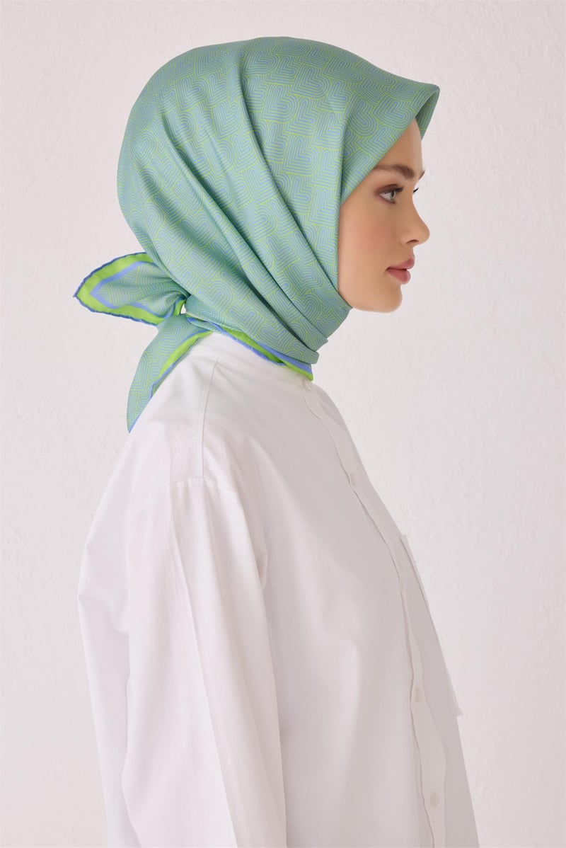 {URUNSEO_TITLE} | BELLI | BELLİ İPEK EŞARP | BELLİ SAF İPEK EŞARP 4055D (T) - 51