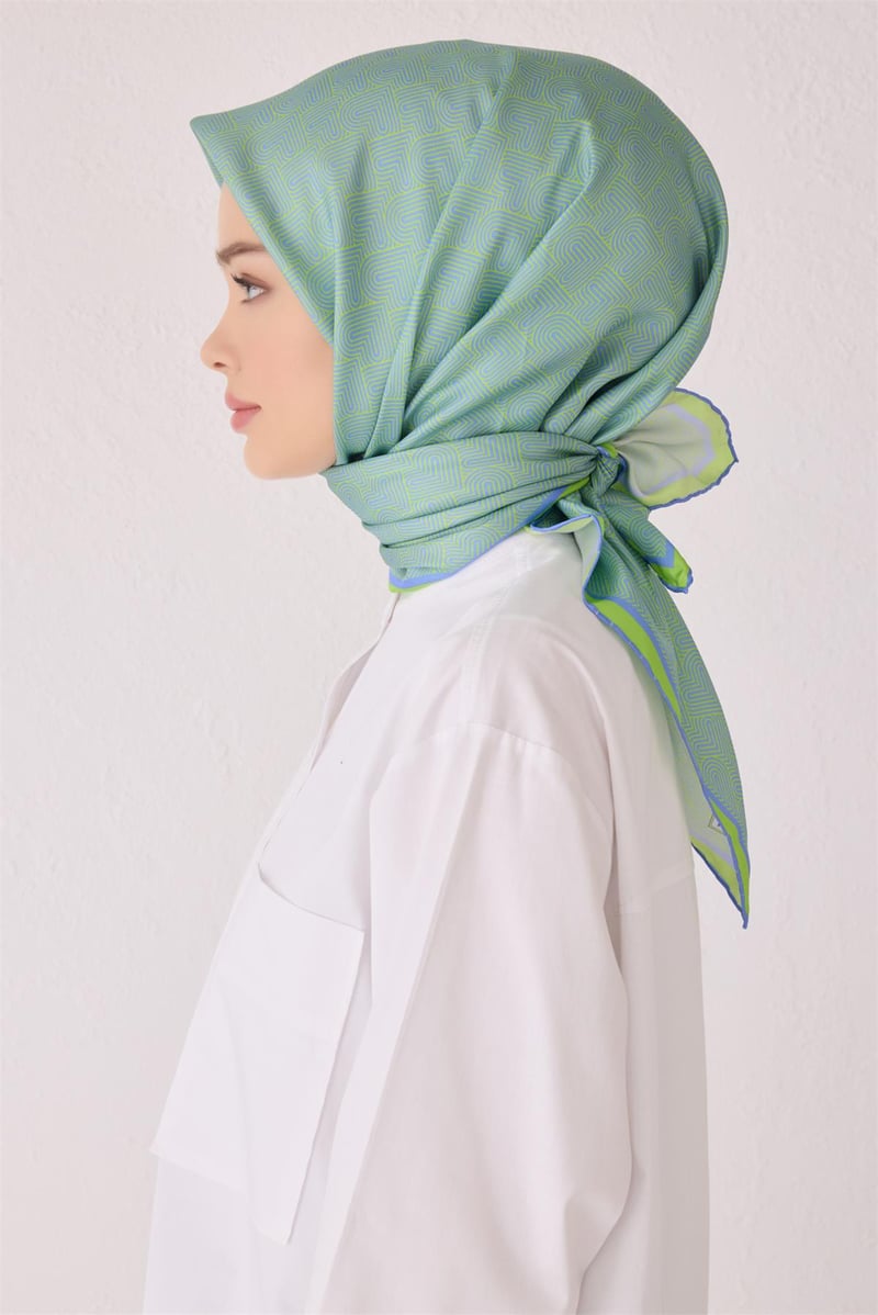 {URUNSEO_TITLE} | BELLI | BELLİ İPEK EŞARP | BELLİ SAF İPEK EŞARP 4055D (T) - 51