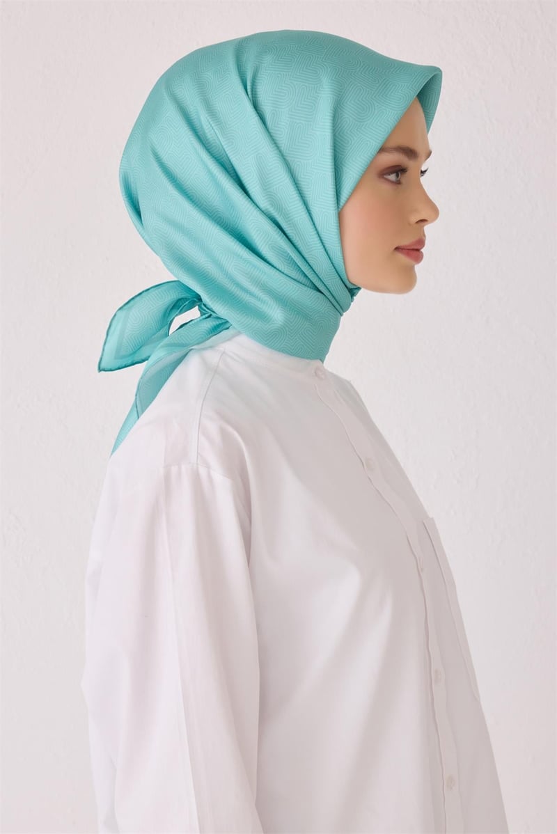{URUNSEO_TITLE} | BELLI | BELLİ İPEK EŞARP | BELLİ SAF İPEK EŞARP 4055D (T) - 83